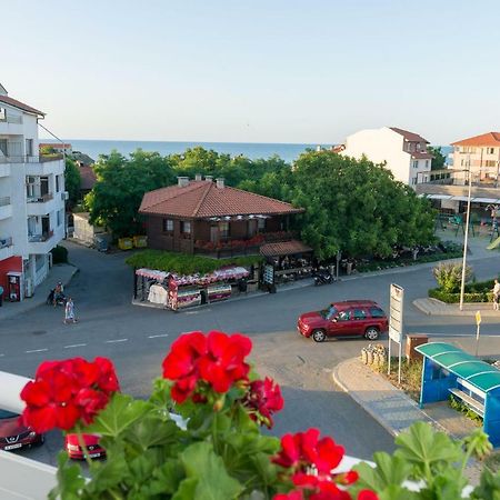 Hiora Apartments Vasiliko ซาเรโว ภายนอก รูปภาพ