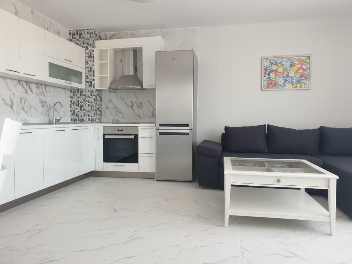 Hiora Apartments Vasiliko ซาเรโว ภายนอก รูปภาพ