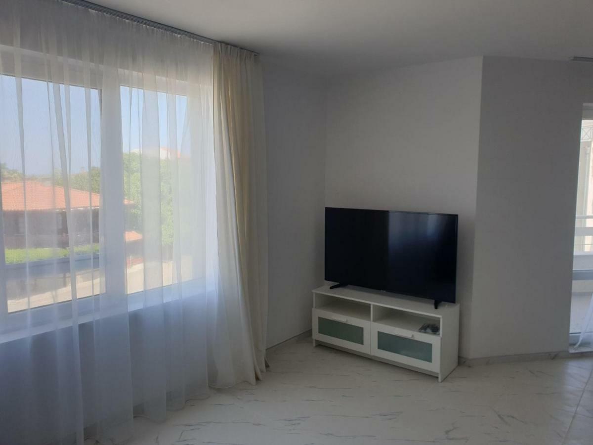 Hiora Apartments Vasiliko ซาเรโว ภายนอก รูปภาพ
