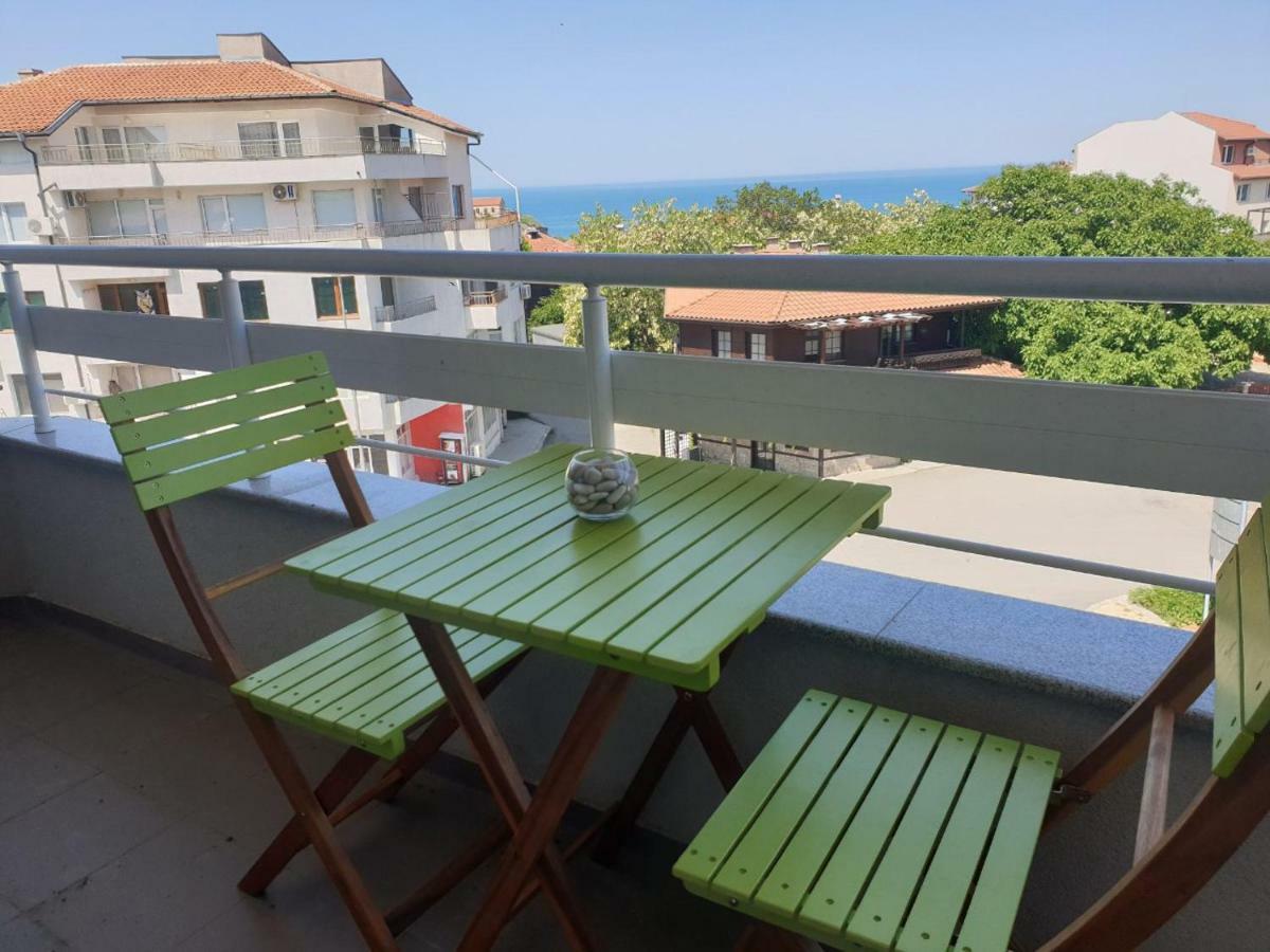 Hiora Apartments Vasiliko ซาเรโว ภายนอก รูปภาพ
