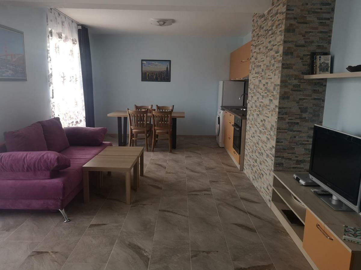 Hiora Apartments Vasiliko ซาเรโว ภายนอก รูปภาพ