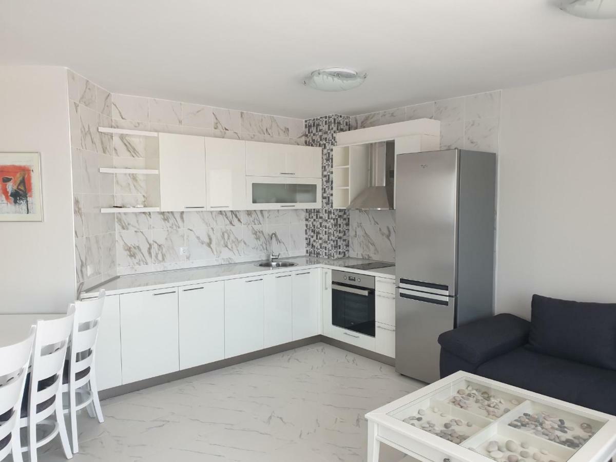 Hiora Apartments Vasiliko ซาเรโว ภายนอก รูปภาพ