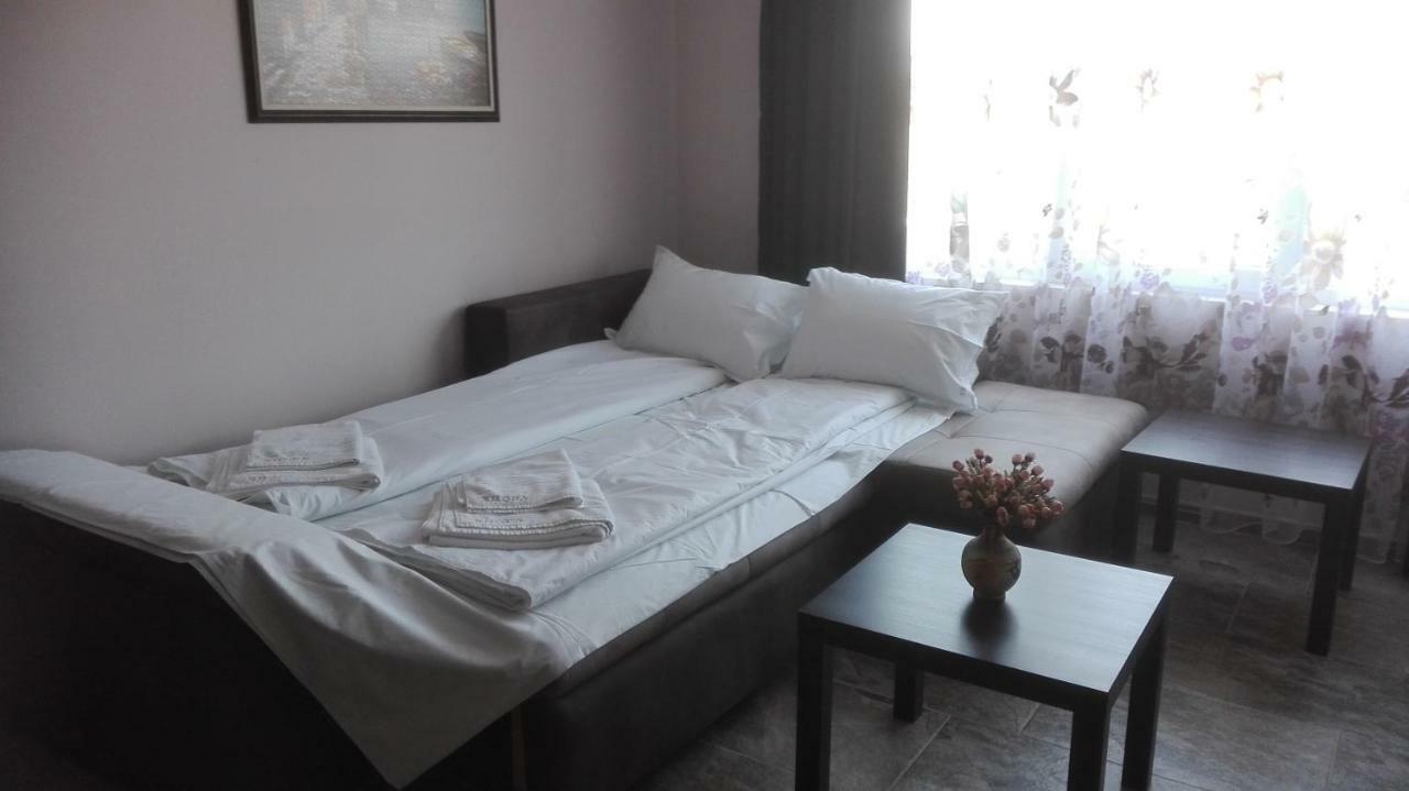 Hiora Apartments Vasiliko ซาเรโว ภายนอก รูปภาพ