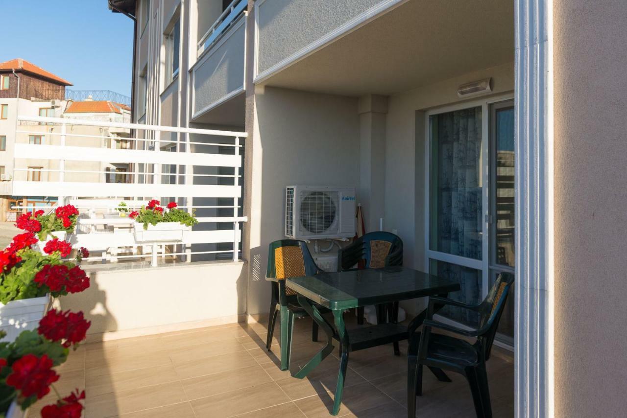 Hiora Apartments Vasiliko ซาเรโว ภายนอก รูปภาพ