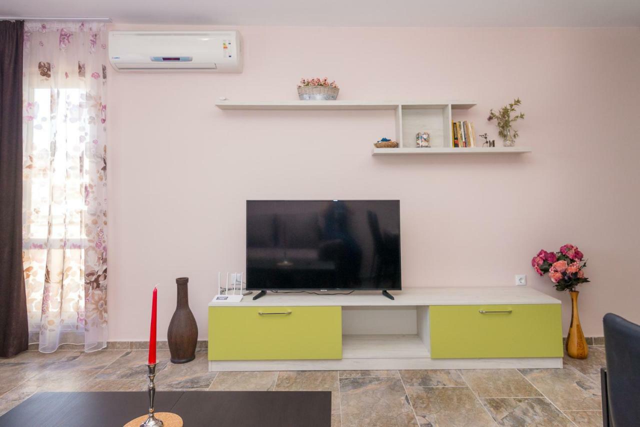 Hiora Apartments Vasiliko ซาเรโว ภายนอก รูปภาพ