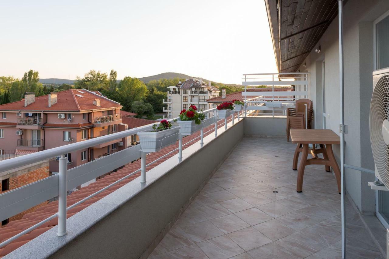 Hiora Apartments Vasiliko ซาเรโว ภายนอก รูปภาพ