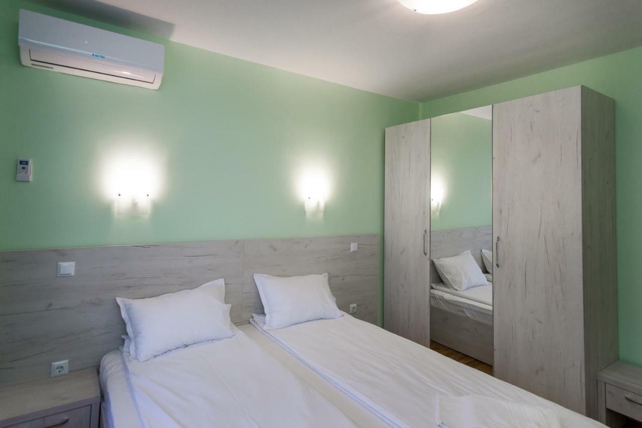 Hiora Apartments Vasiliko ซาเรโว ภายนอก รูปภาพ