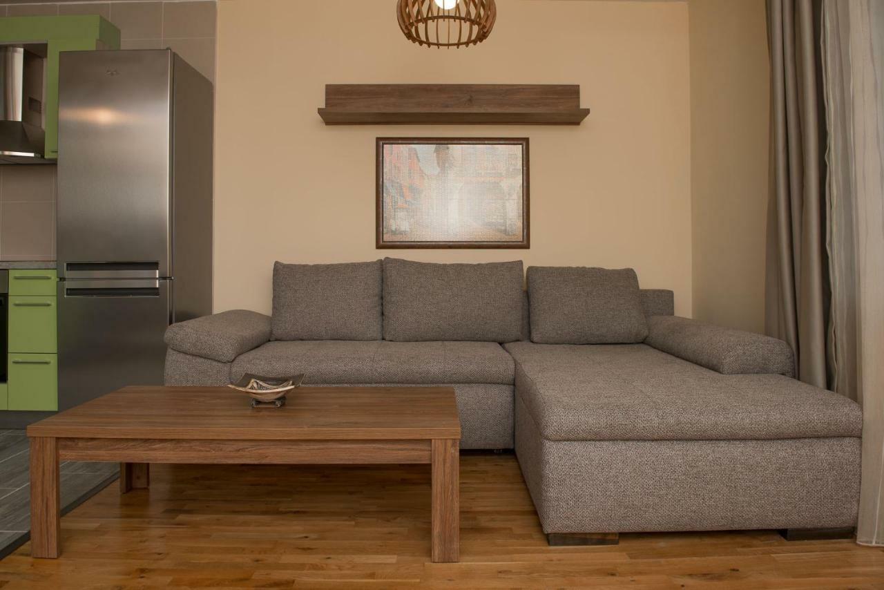 Hiora Apartments Vasiliko ซาเรโว ภายนอก รูปภาพ