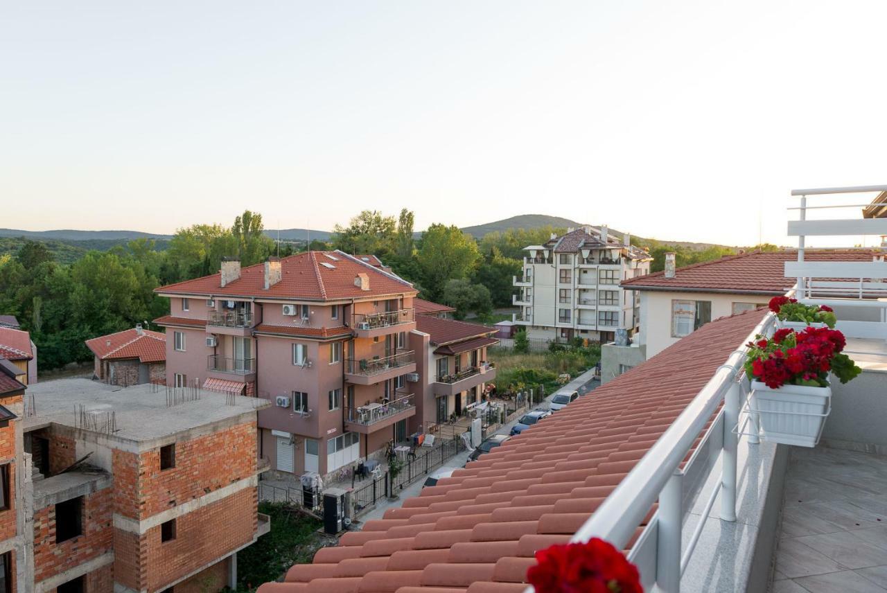 Hiora Apartments Vasiliko ซาเรโว ภายนอก รูปภาพ